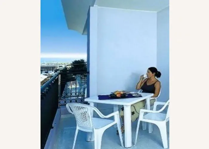 With Pool Appartamento