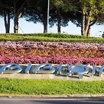 With Pool Апартаменты *